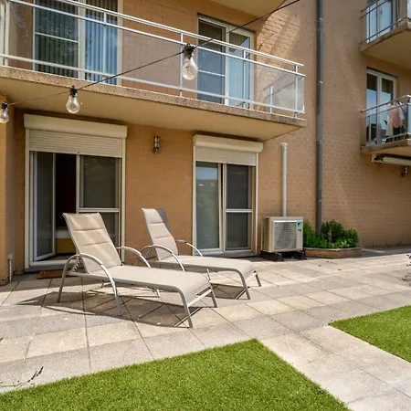 Apartment Leonifi With Terrace By Interhome Bredene
