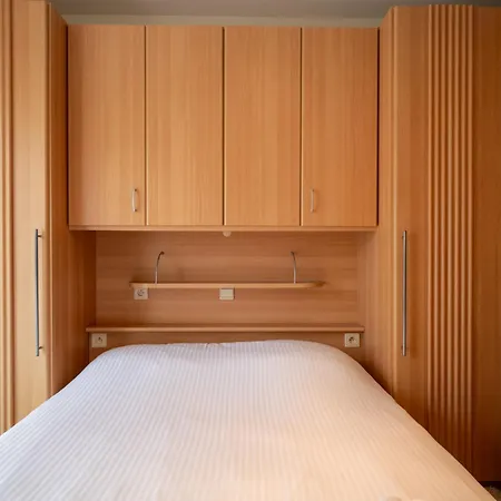 아파트 Leonifi With Terrace By Interhome 브레데네